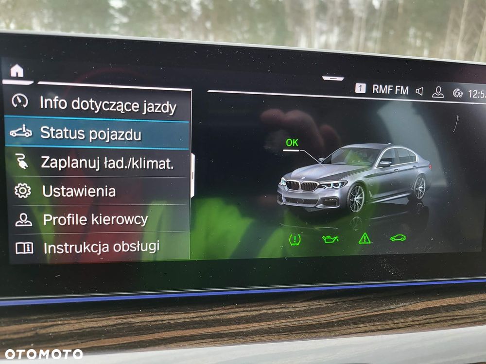 BMW Seria 5 530e iPerformance xDrive - 23
