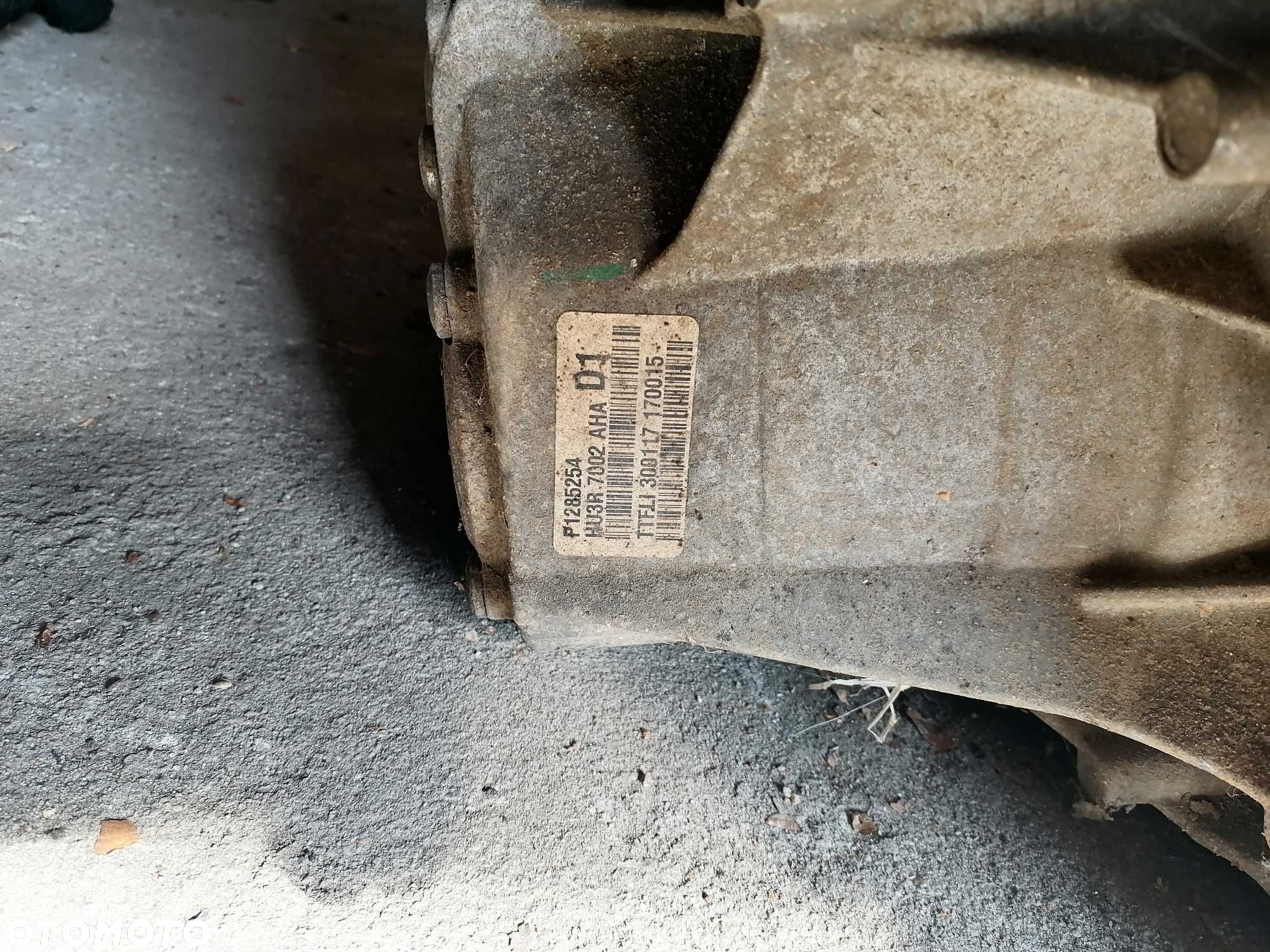 skrzynia biegów volvo v40 ii 2.0 D2 hu3r7002aha - 3