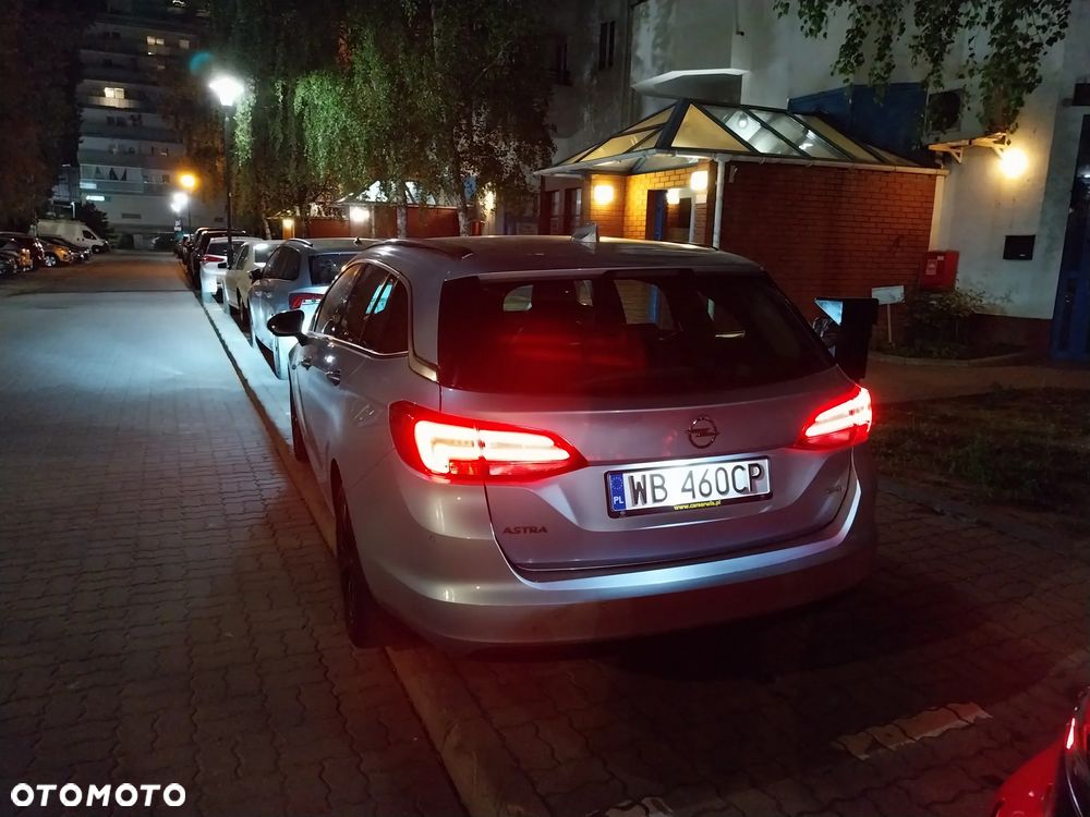Opel Astra 1.6 CDTI Elite S&S - 6