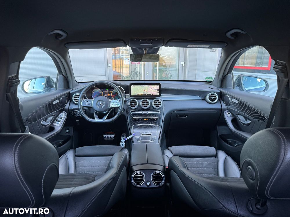 Mercedes-Benz GLC Coupe 200 4Matic 9G-TRONIC AMG Line Plus - 12