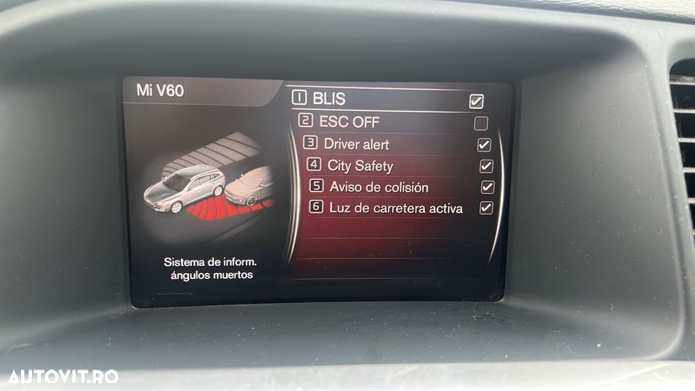 Volvo V60 D3 Geartronic Momentum - 17