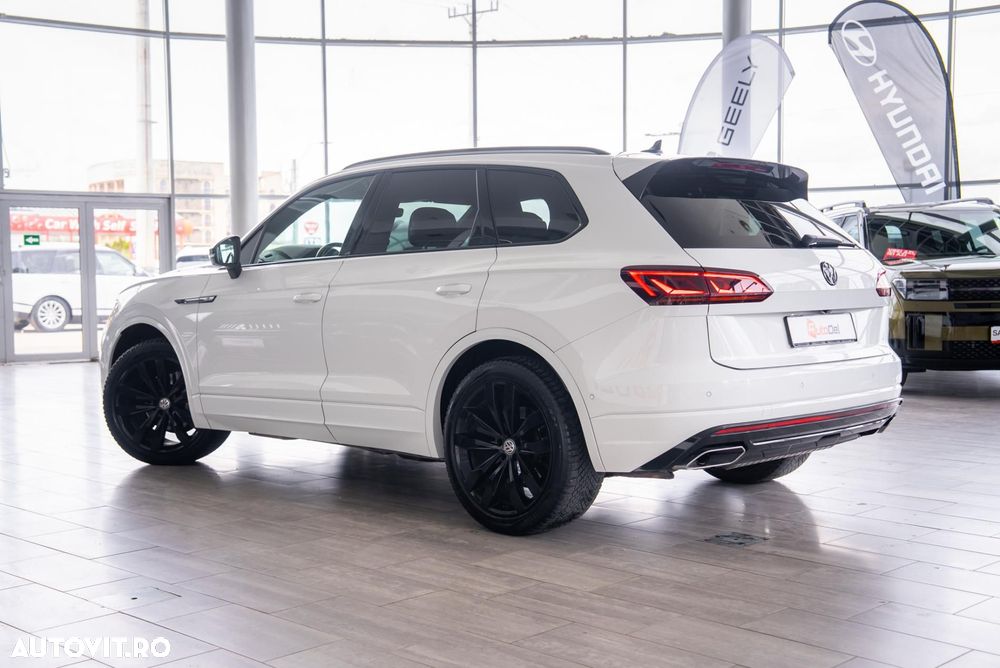 Volkswagen Touareg 3.0 V6 TDI 4Motion DPF Automatik R-Line - 11