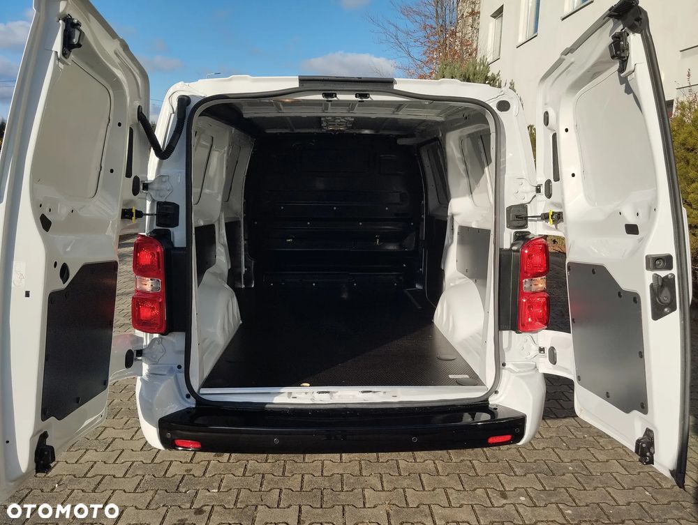 Opel VIVARO - 11