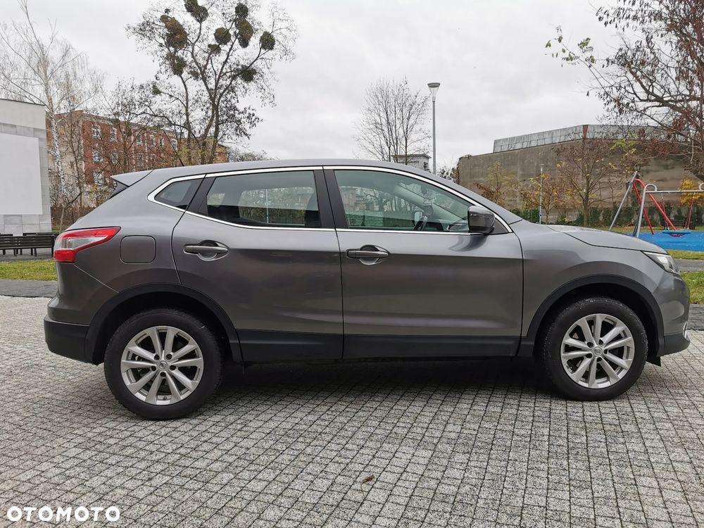 Nissan Qashqai 1.2 DIG-T Acenta EU6 - 9