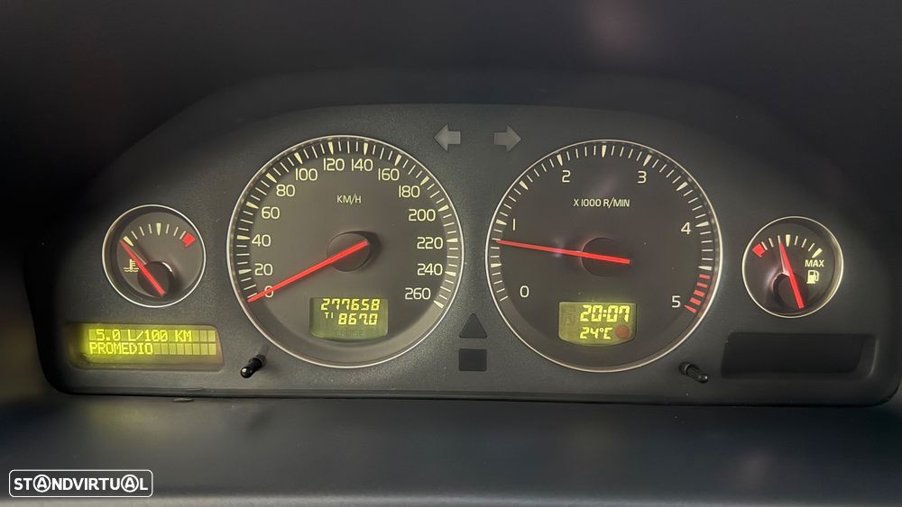 Volvo S60 2.4 D5 - 5