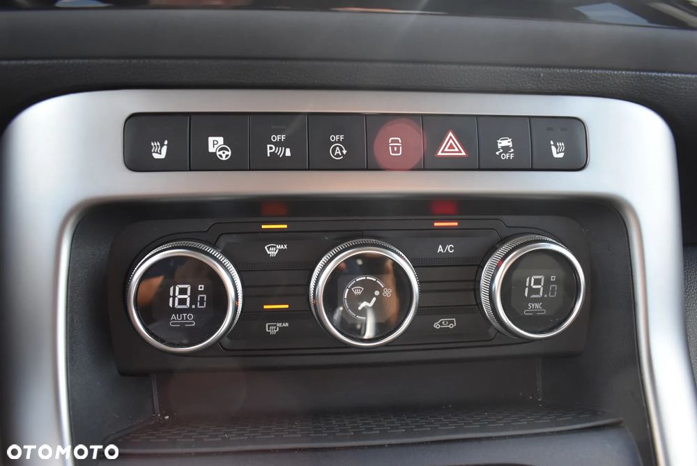 Mercedes-Benz Klasa T 180 d Progressive - 29