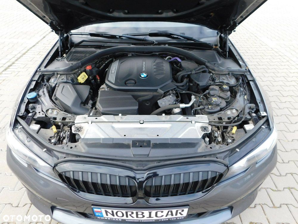BMW Seria 3 - 30