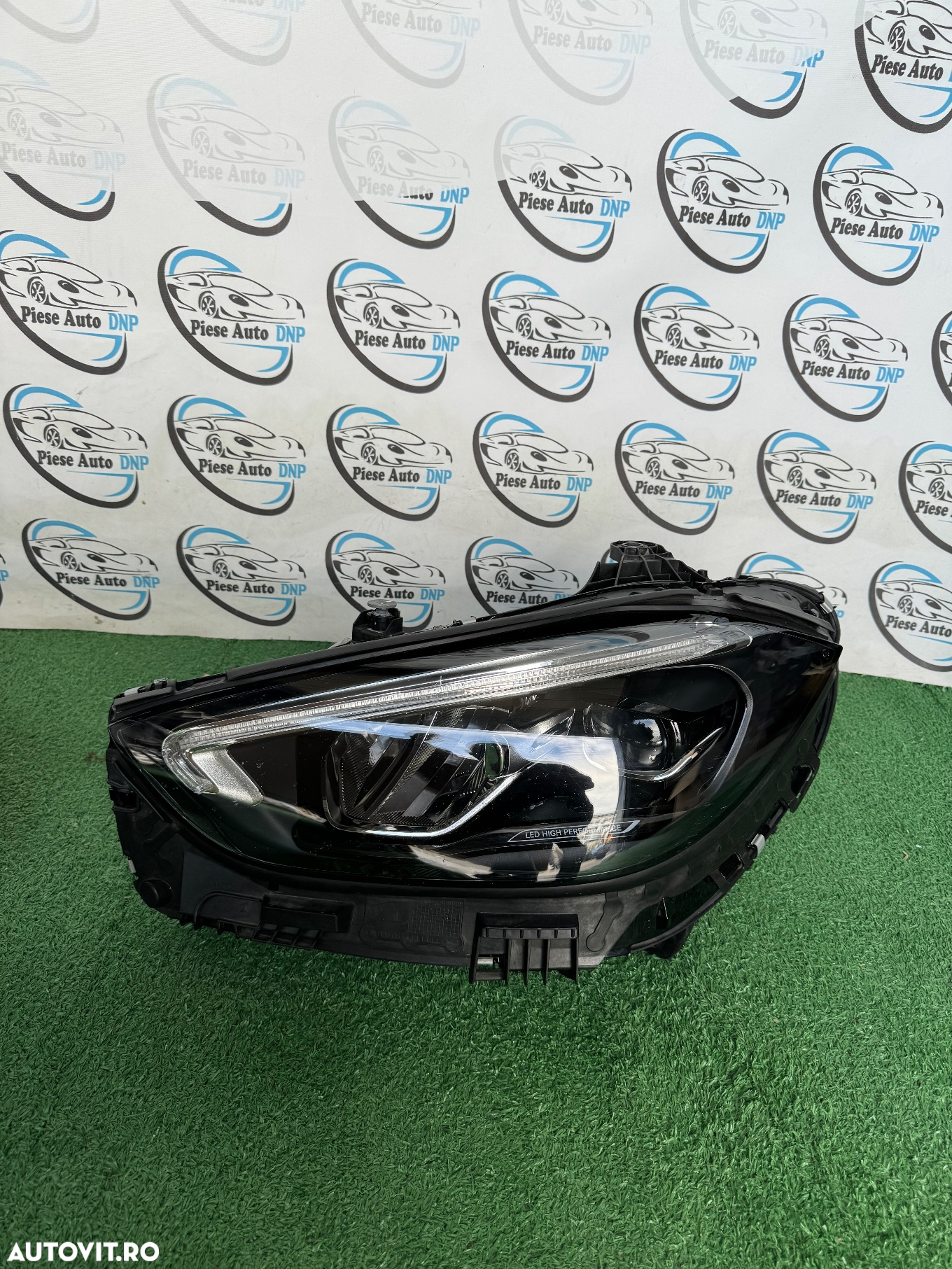 Far dreapta stanga Led High performance Mercedes C class W206 - 10