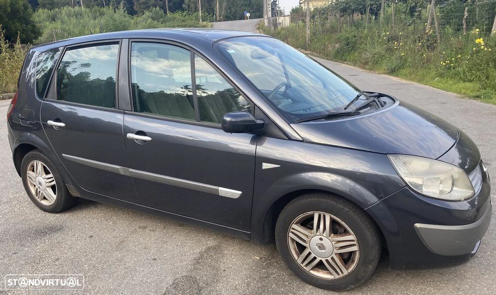 Renault Scénic 1.5 dCi Confort - 7