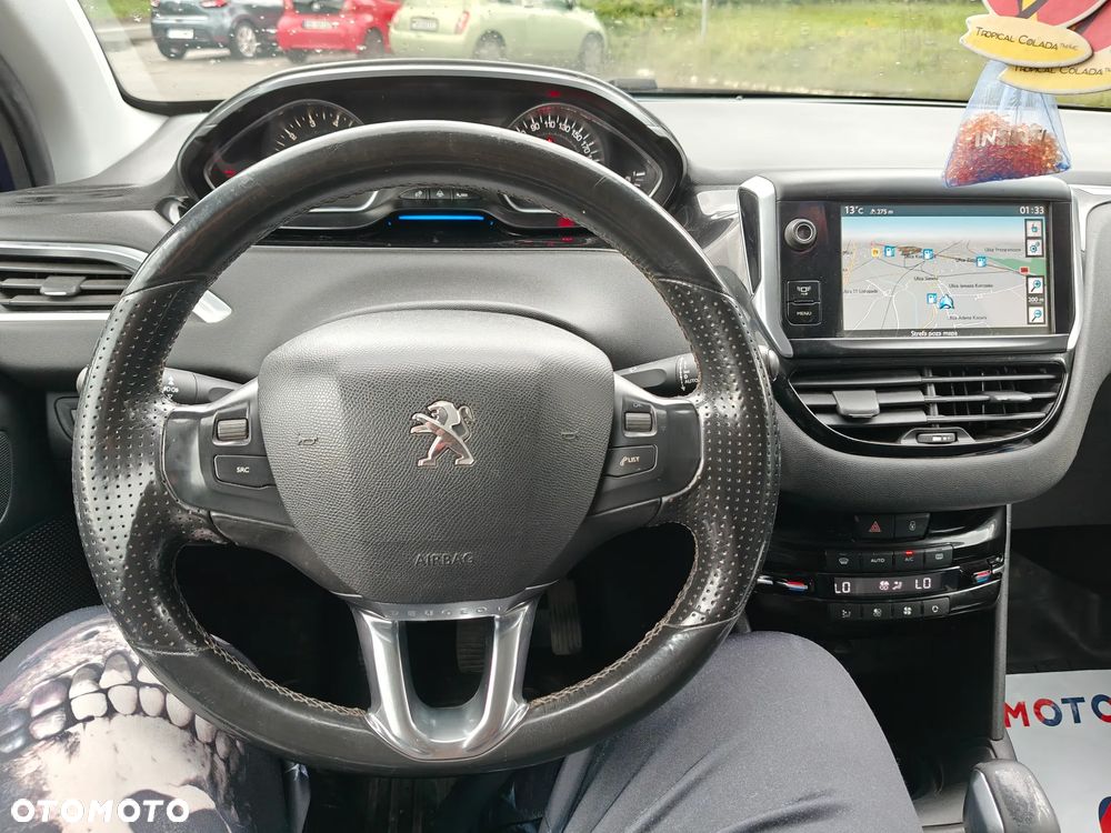 Peugeot 2008 PureTech 100 Active - 19