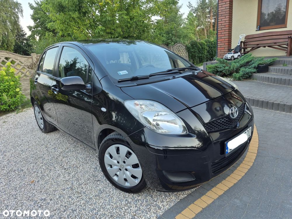 Toyota Yaris 1.33 VVT-i Cool - 4