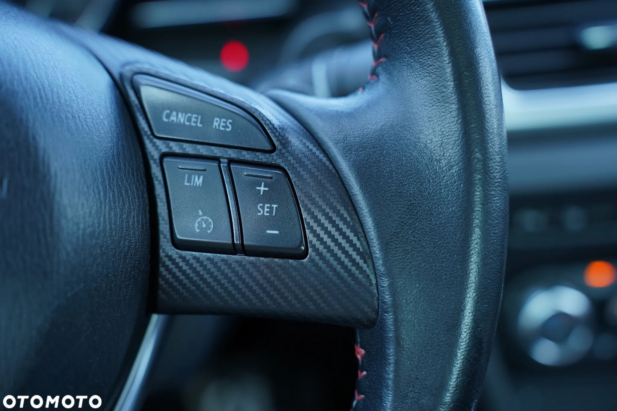 Mazda 3 SKYACTIV-G 120 Automatik Exclusive-Line - 38