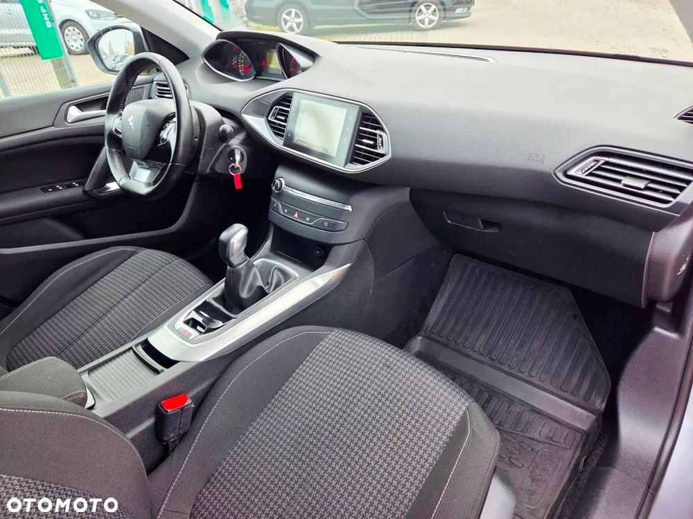 Peugeot 308 1.6 e-HDi Allure S&S - 31