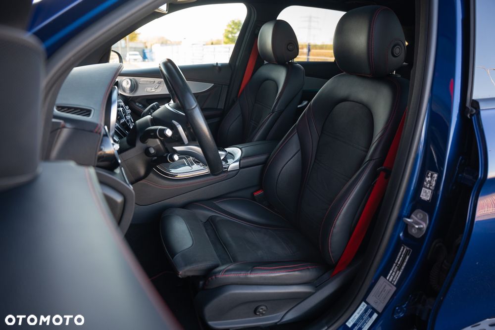 Mercedes-Benz GLC - 24