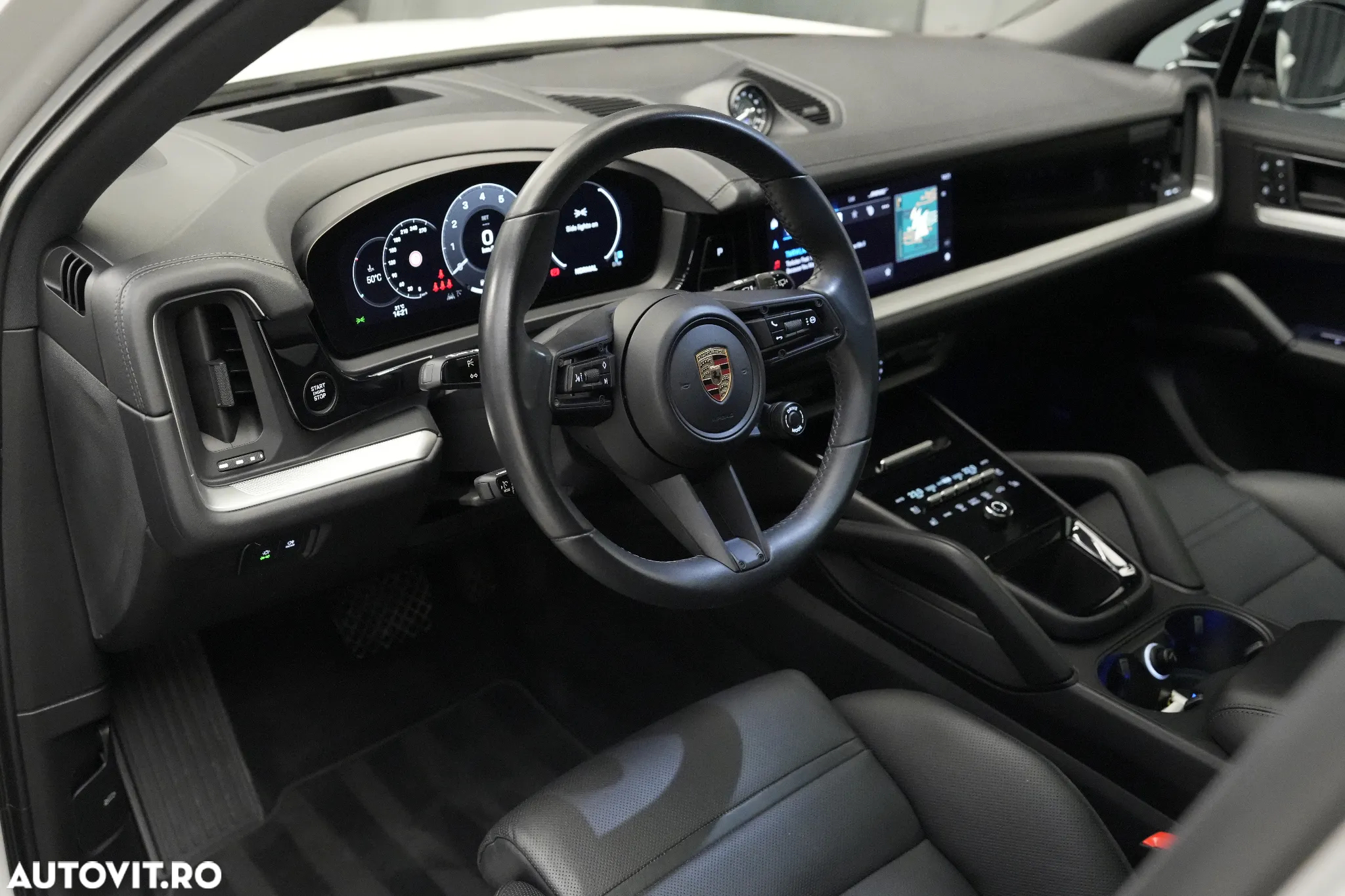 Porsche Cayenne Standard - 8