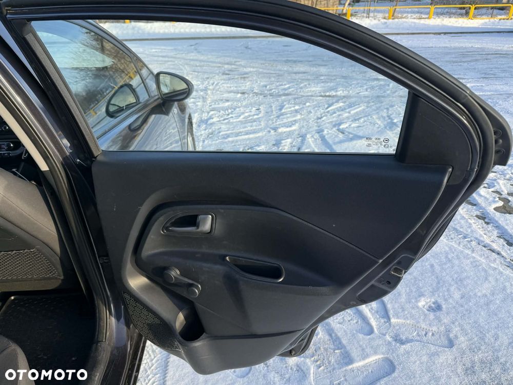 Kia Rio 1.2 M - 11