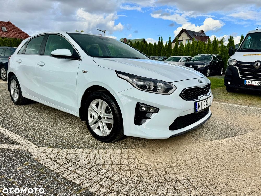 Kia Ceed - 8