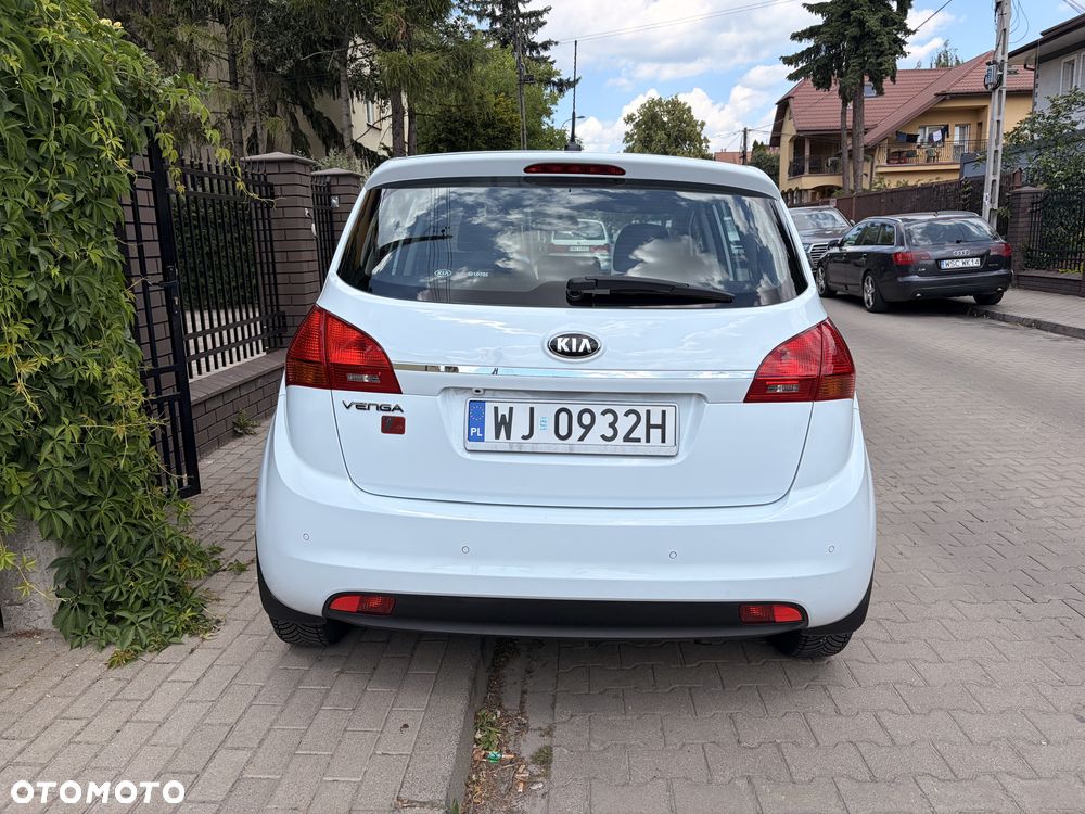 Kia Venga 1.4 M - 4
