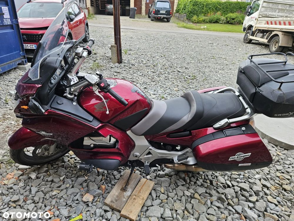 Honda ST
