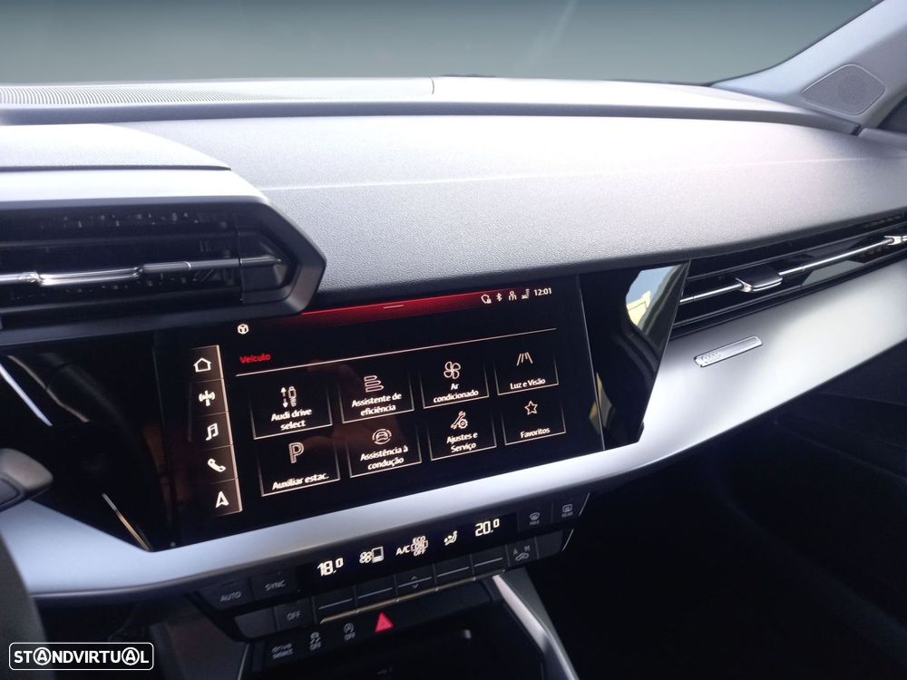 Audi A3 Limousine 30 TFSI S line S tronic - 18