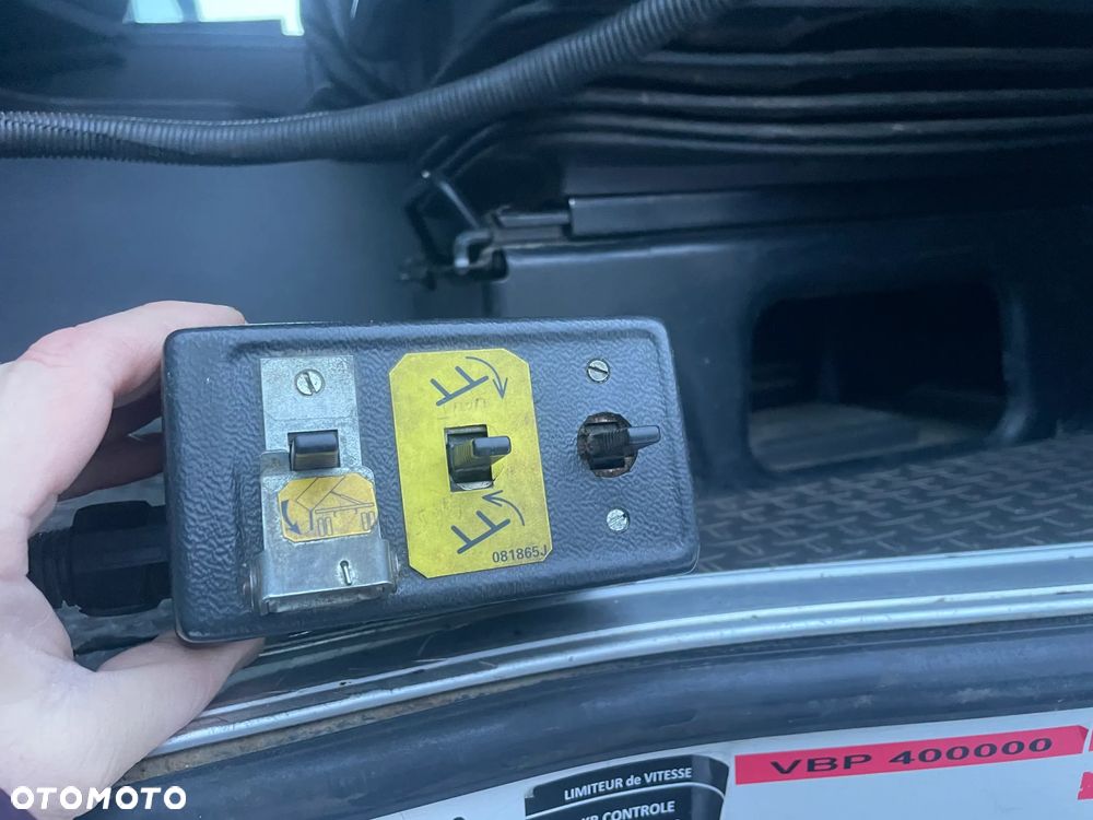 Scania G 360 8X4 - 16