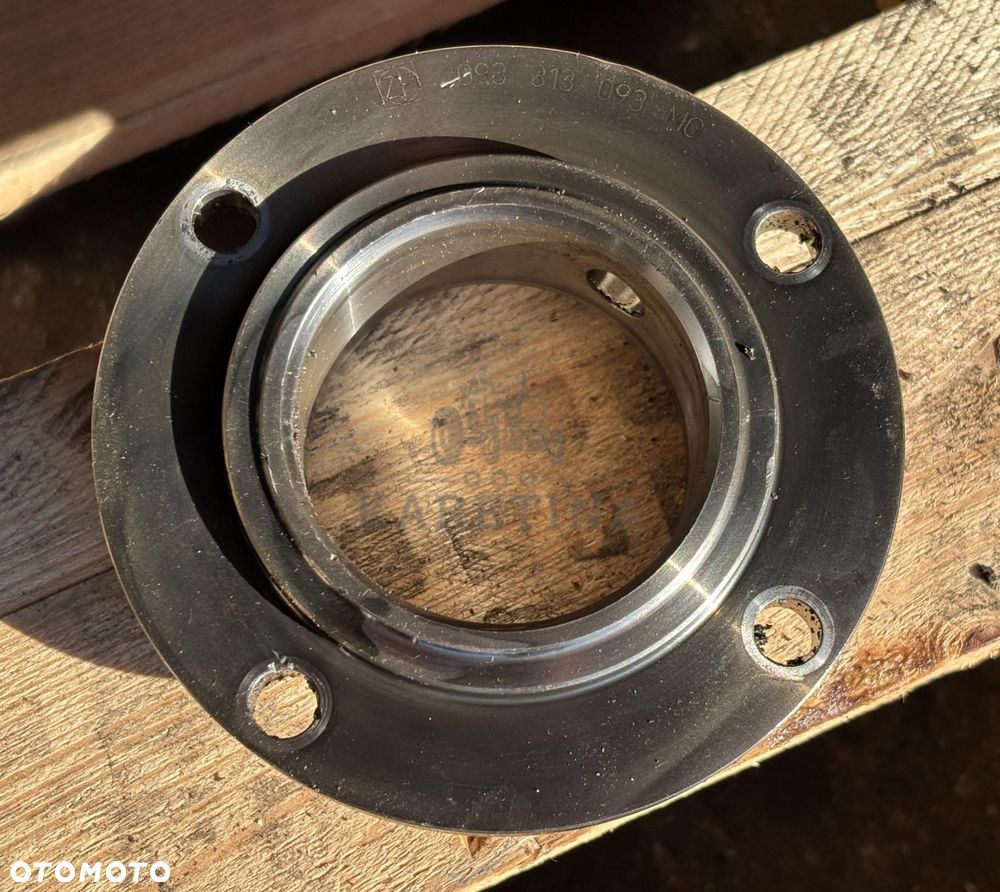 Deutz Fahr 6190 Powershift Skrzynia Biegów Tuleja CZĘŚCI 2093313093 2093.313.093 - 1