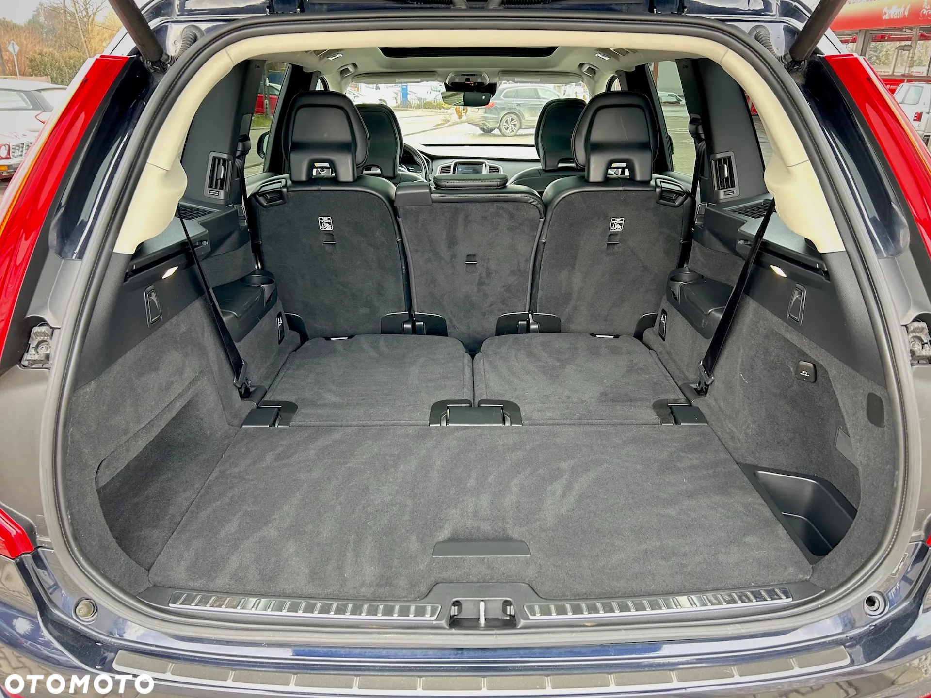 Volvo XC 90 T5 AWD Geartronic Momentum - 26