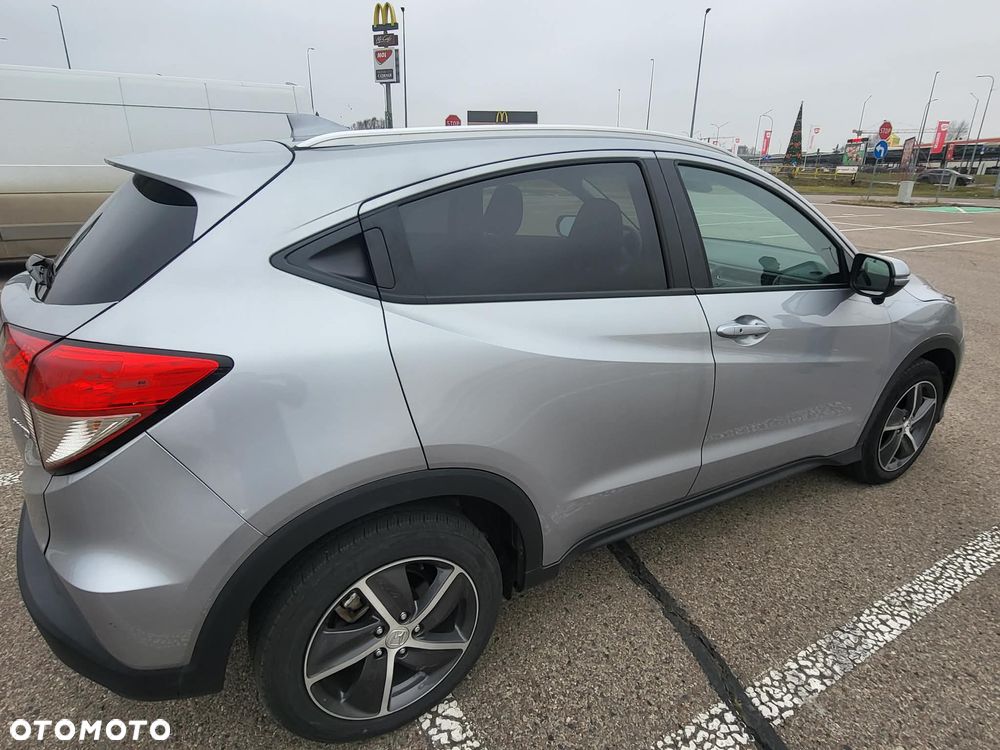 Honda HR-V 1.8 LX Sport Utility CVT - 4