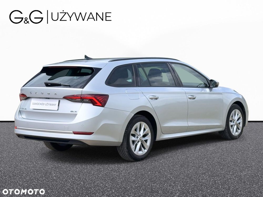 Skoda Octavia 1.5 TSI e-Tec Ambition DSG - 4