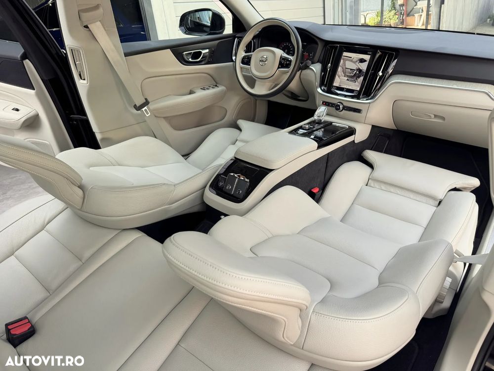 Volvo S60 T8 Recharge AWD Geartronic Inscription - 19