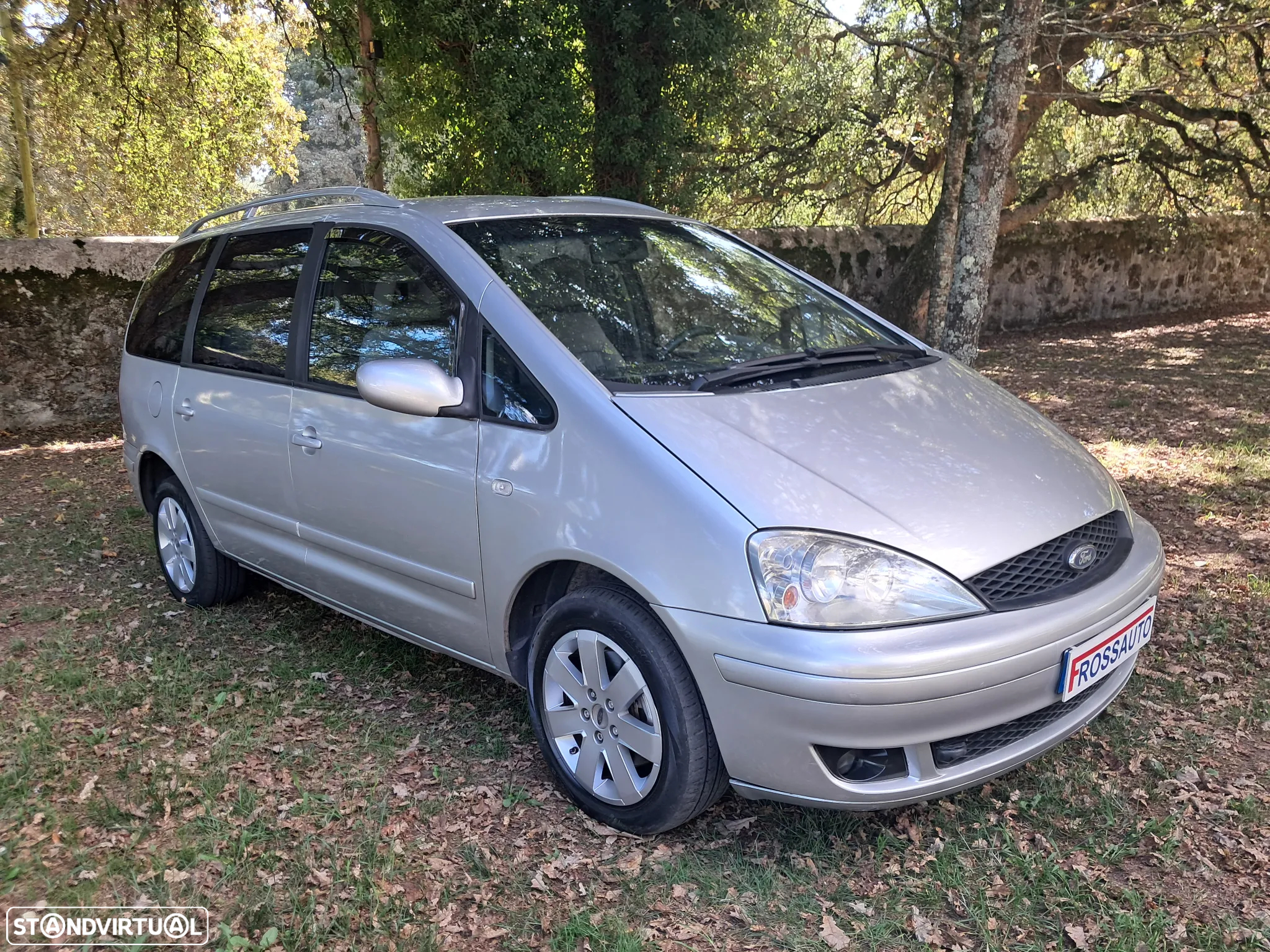 Ford Galaxy 1.9 TDi Ghia - 3