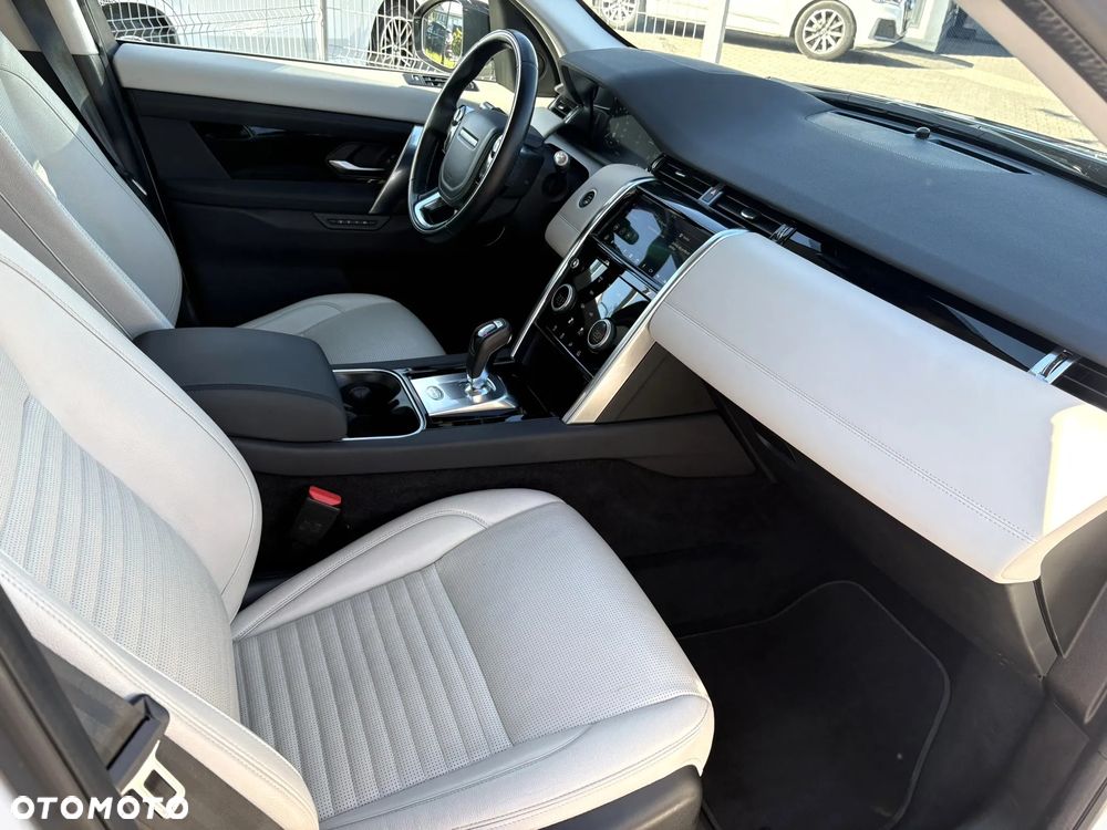Land Rover Discovery Sport 2.0 D180 SE - 29