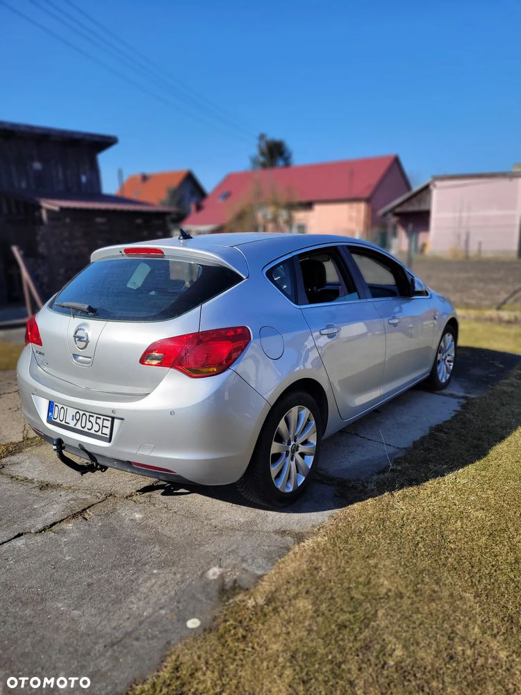 Opel Astra 1.6 Cosmo - 3