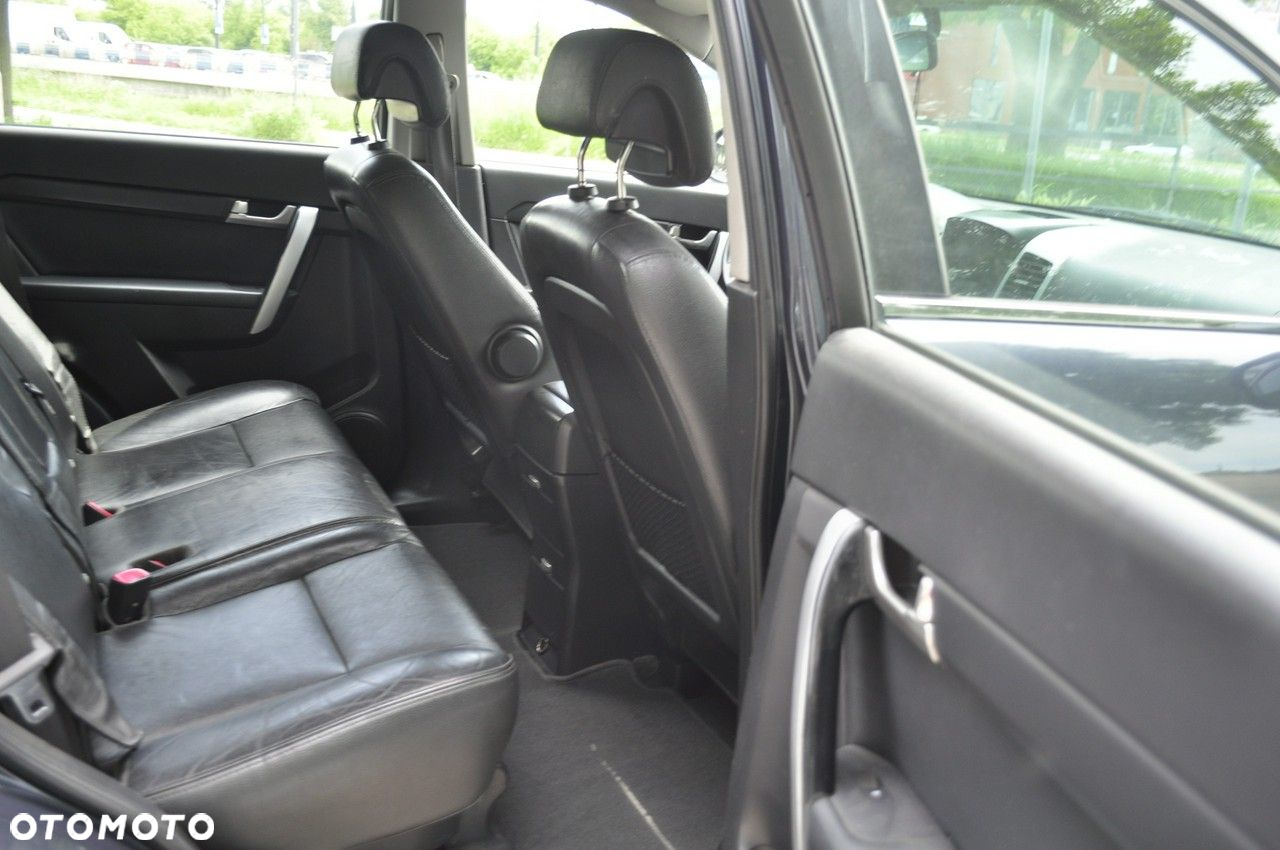 Chevrolet Captiva - 10