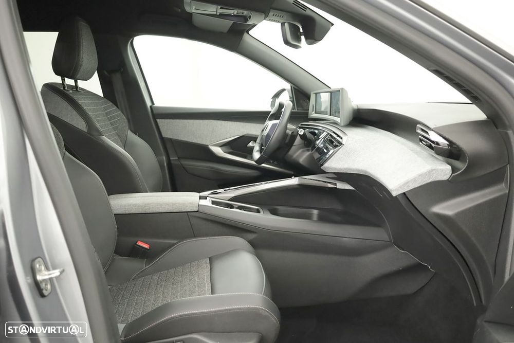 Peugeot 5008 1.2 Hybrid Allure e-DCS6 - 20