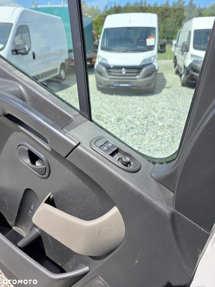 Renault RENAULT MASTER 2,3 DCI 135 KONNY ŚREDNIAK WYSOKI ZABUDOWA WARSZTATOWA KLIMA - 15