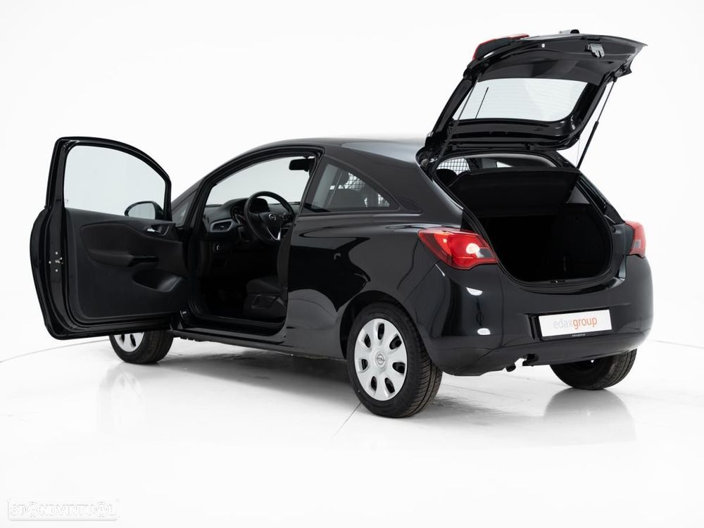 Opel Corsa Van Outro - 5