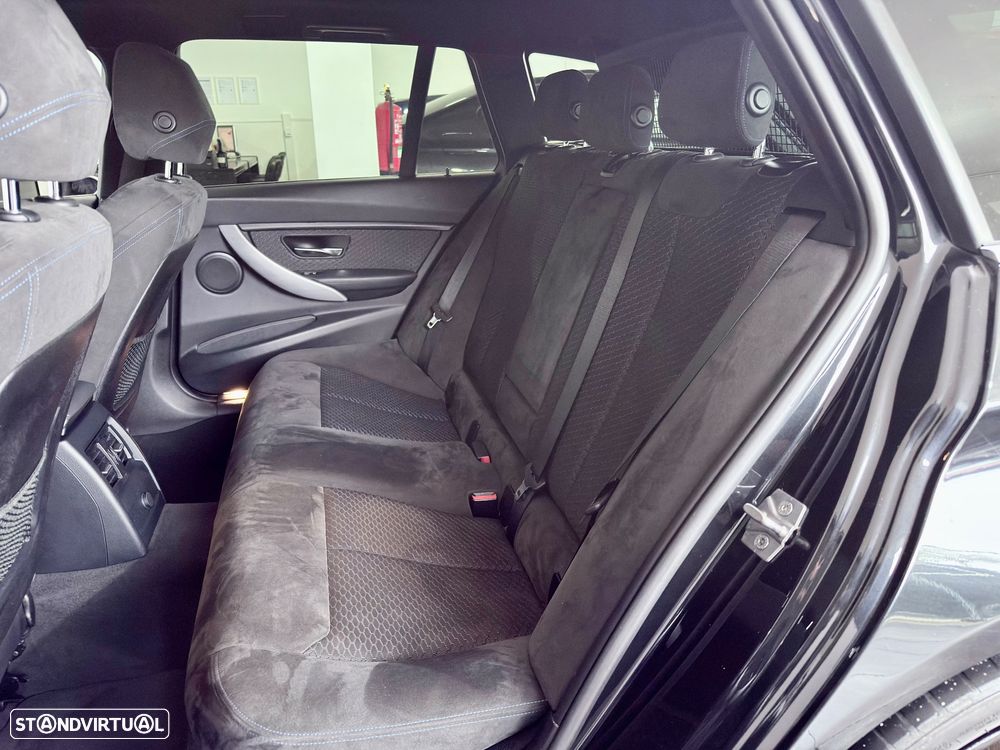 BMW 318 d Pack M - 21