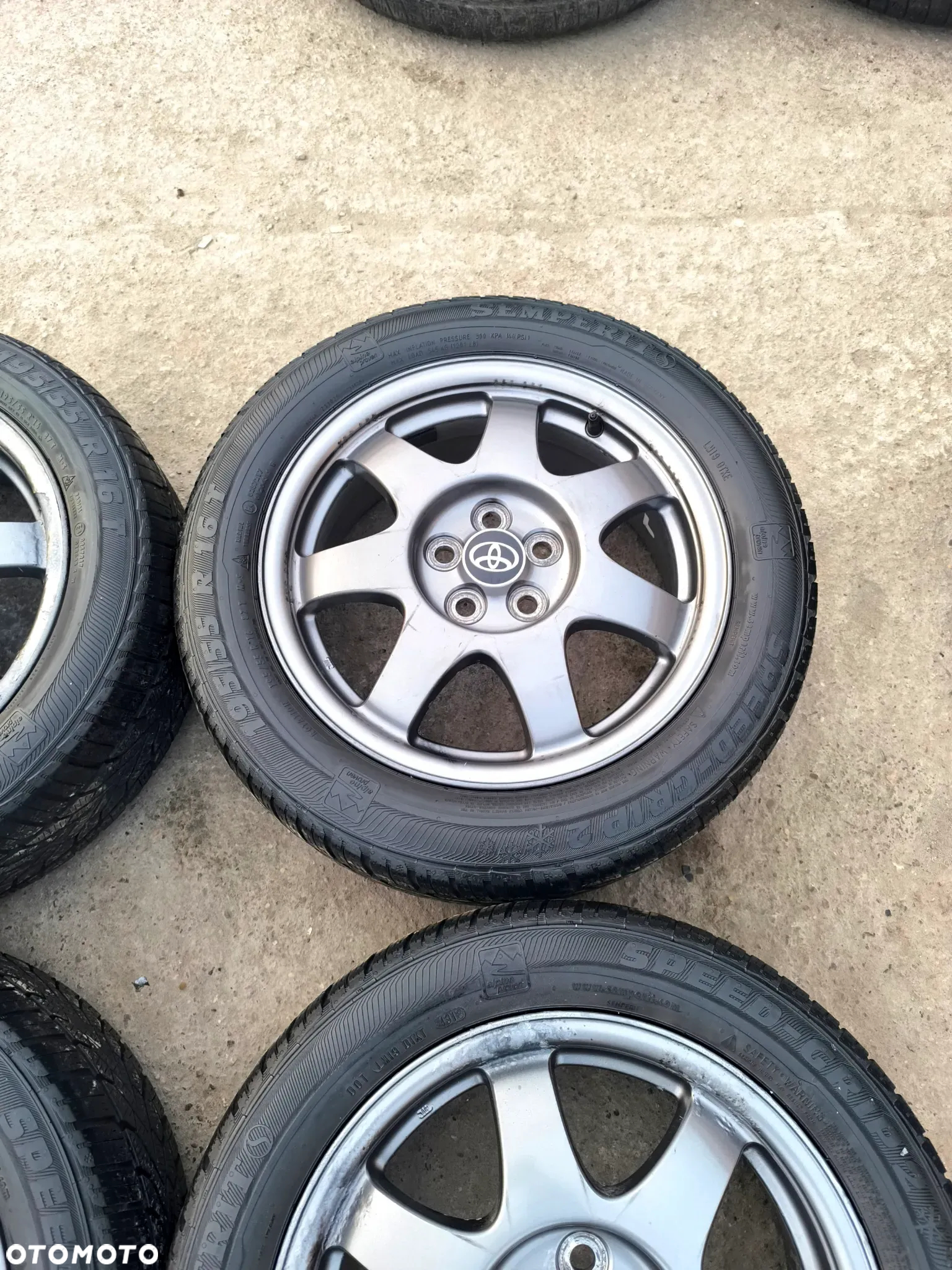 5x100 felgi aluminiowe Alufelgi 16 koła Zimowe Zima Toyota VERSO S AVENSIS I II 2 CARINA E CELICA PRIUS SUBARU TREZIA 4,5mm Legnica ALU-RAD 195/55 - 9