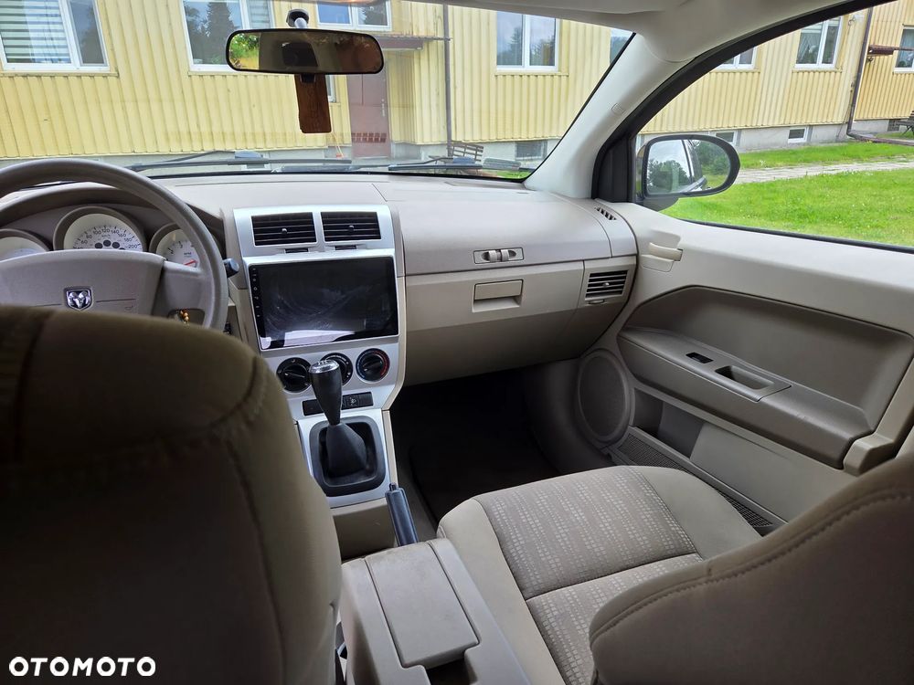 Dodge Caliber 1.8 S - 12