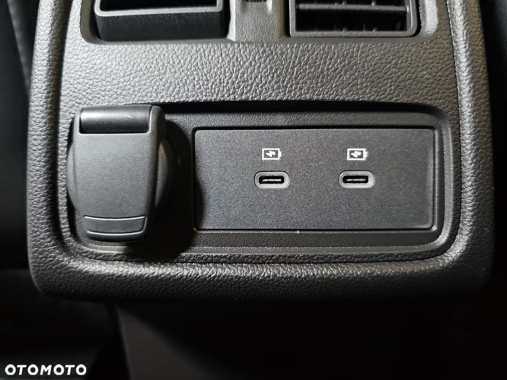 Renault Captur 1.0 TCe Techno - 30