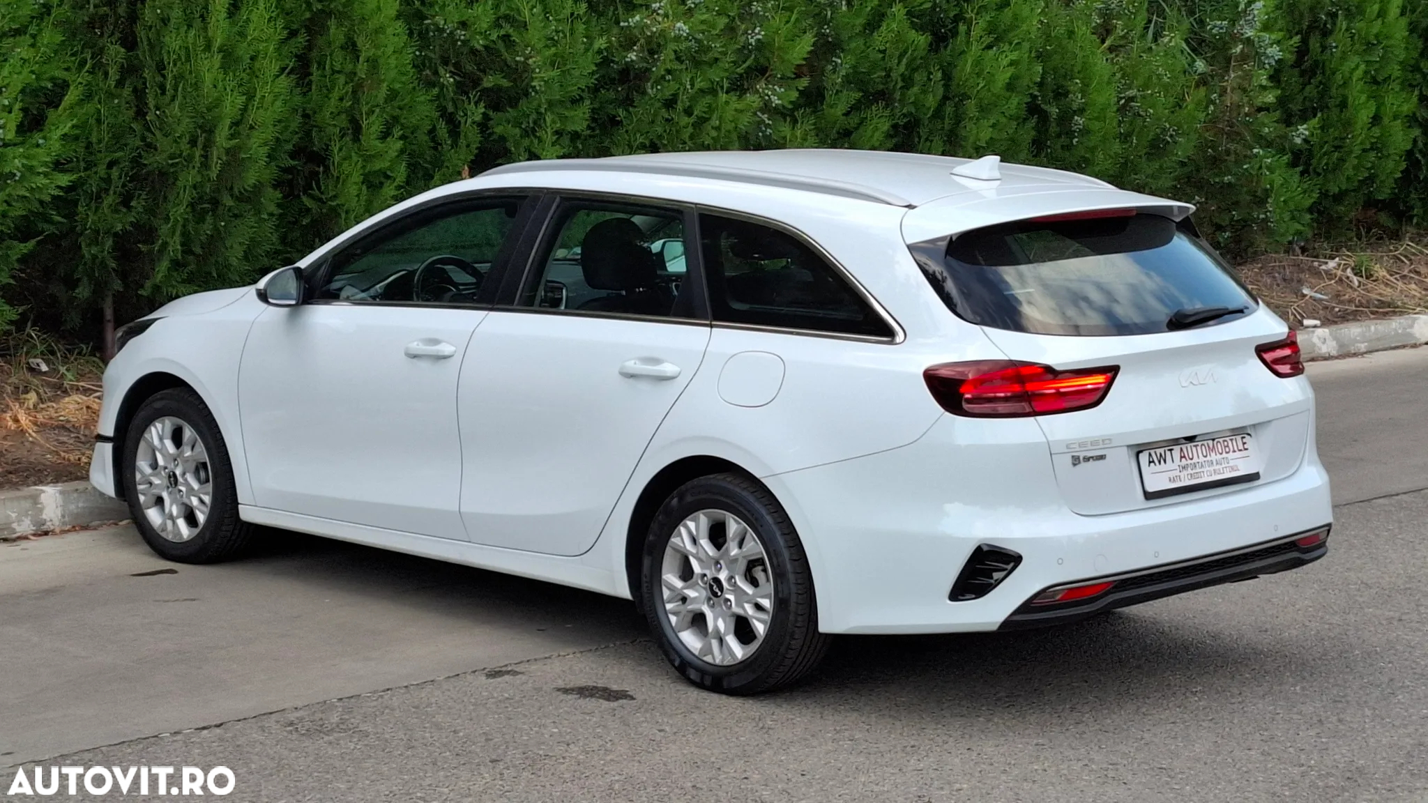 Kia Ceed 1.6 CRDi (48V Mild-Hybrid) Vision - 2