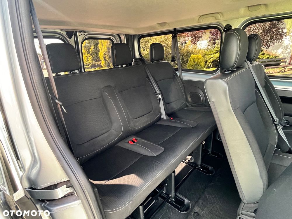 Renault Trafic - 11