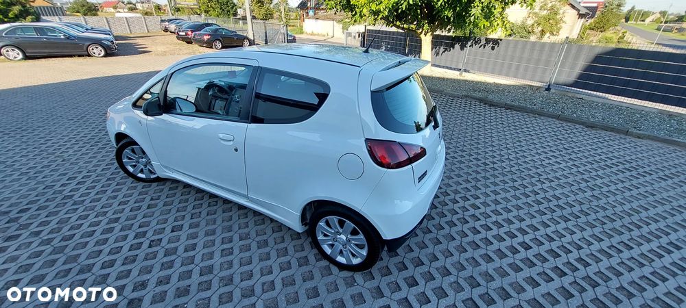 Mitsubishi Colt - 26