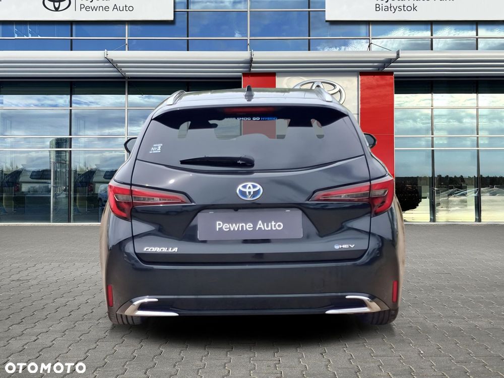 Toyota Corolla - 4