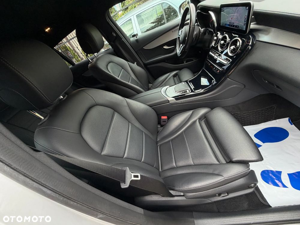 Mercedes-Benz GLC Coupe 200 4-Matic - 13