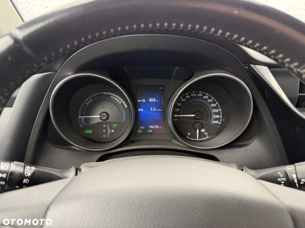 Toyota Auris 1.8 HSD Luna - 11