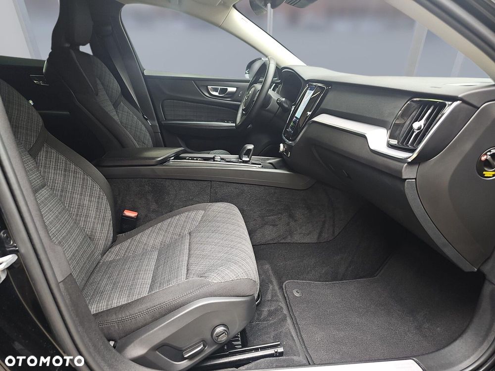 Volvo V60 B4 B Core - 20