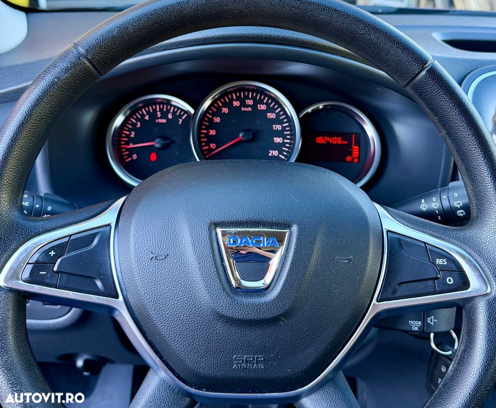 Dacia Logan 0.9 TCe 90 CP Laureate - 7