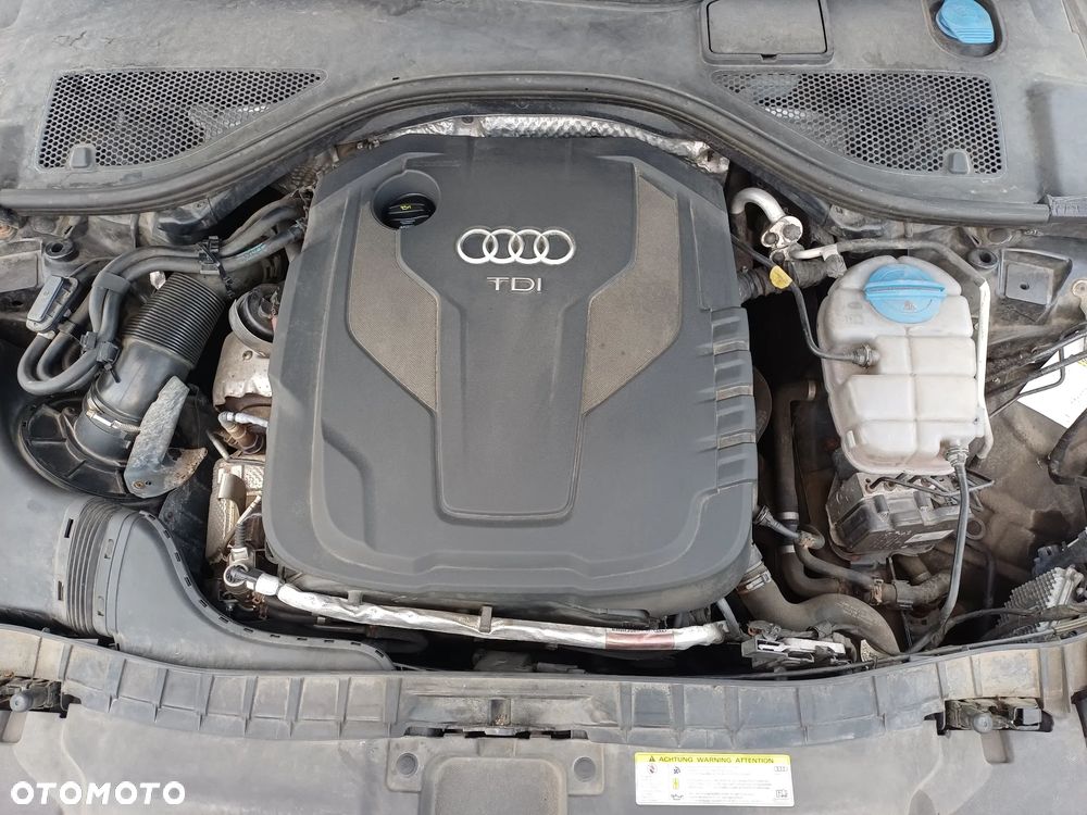 Audi A6 Avant - 16